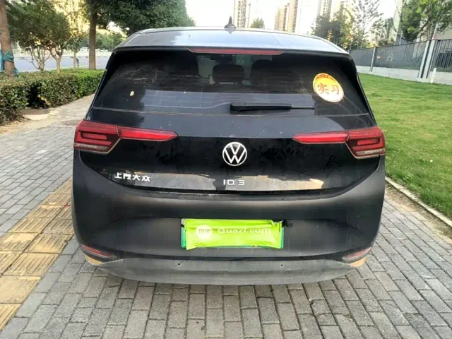 Volkswagen ID.3 — Фото автомобиля 5