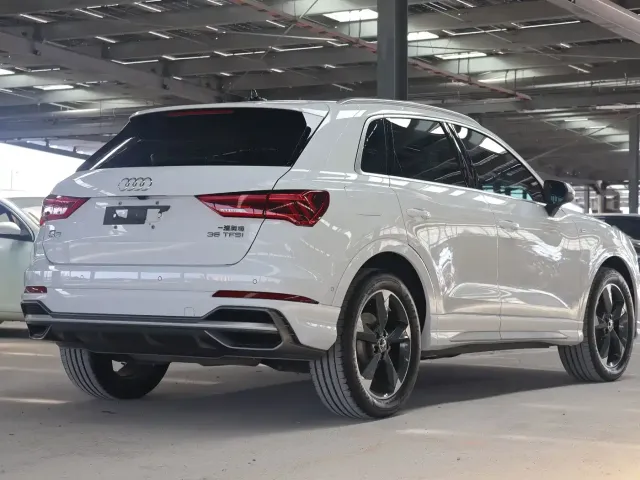 Audi Q3 — Фото автомобиля 7