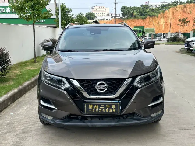 Nissan Qashqai — Фото автомобиля 3