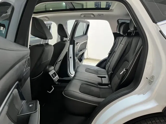 Haval H6 — Фото автомобиля 9