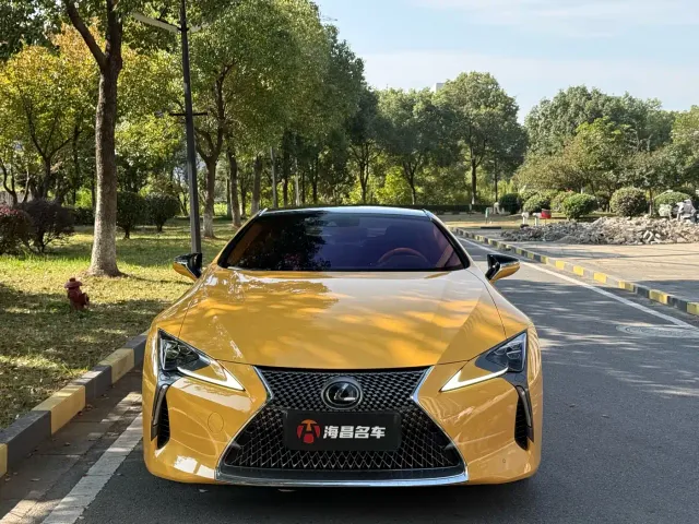 Lexus LC — Фото автомобиля 2