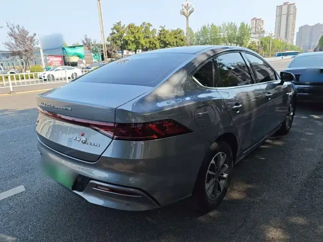 BYD Qin PLUS — Фото автомобиля 6