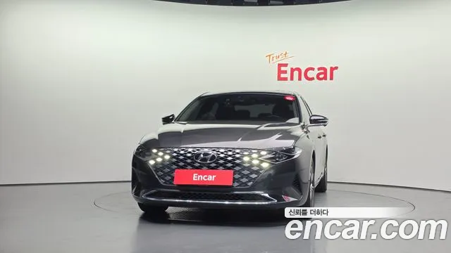 Hyundai Grandeur Новый Grandeur IG — Фото автомобиля 3