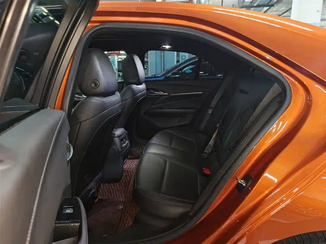 Cadillac CT4 — Фото автомобиля 15