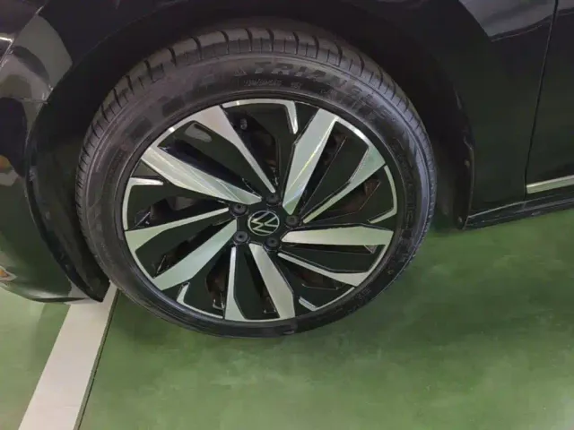 Volkswagen Passat — Фото автомобиля 22
