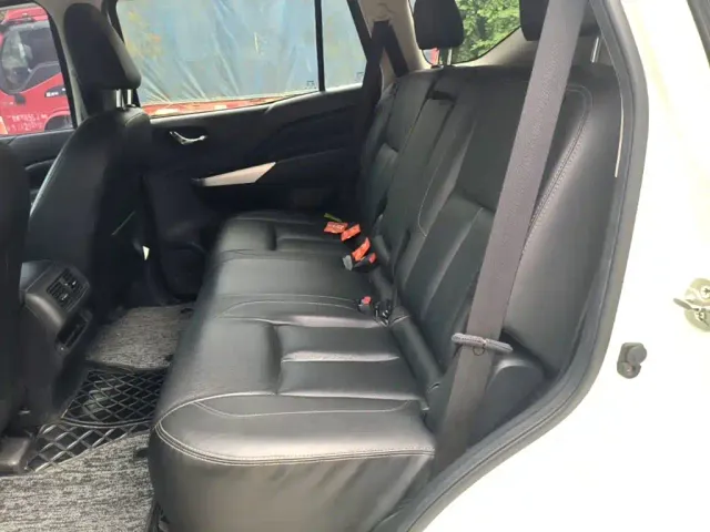 Nissan Terra — Фото автомобиля 16