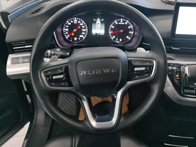 Roewe iMAX8 — Фото автомобиля 15