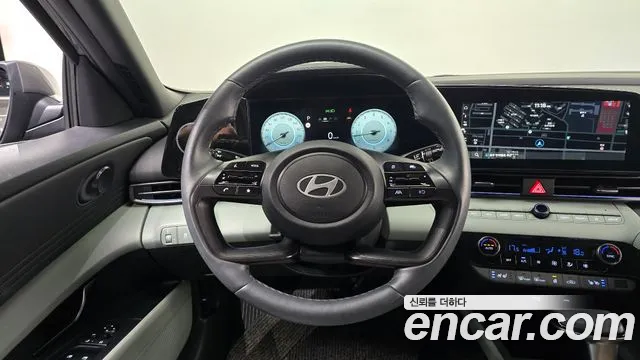Hyundai AVANTE Новый Avante (CN7) — Фото автомобиля 13