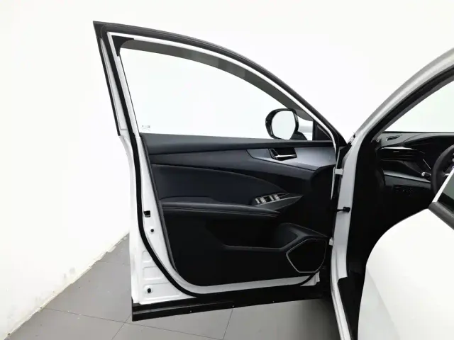 Kaiyi Kunlun NEV — Фото автомобиля 8