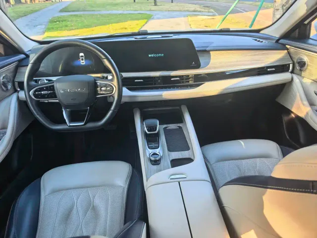 Chery Arrizo 8 — Фото автомобиля 7