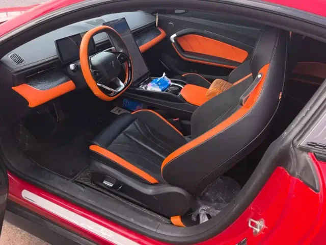 Hozon Neta GT — Фото автомобиля 9