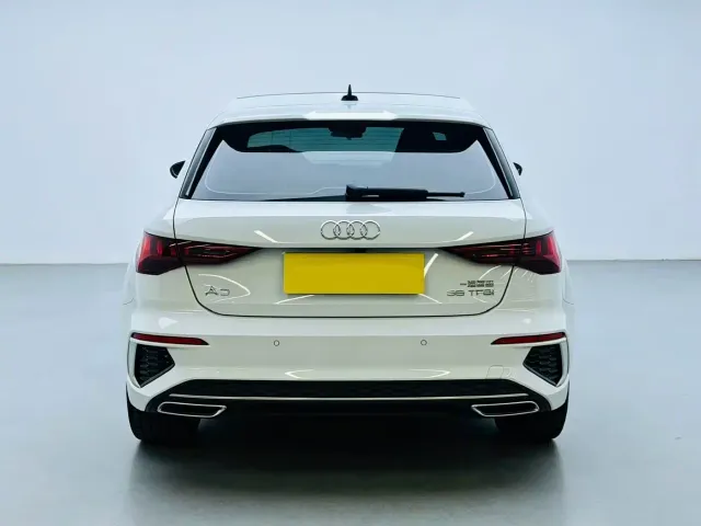 Audi A3 — Фото автомобиля 5