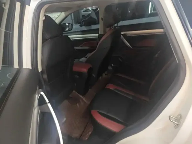Geely Binyue 2021 1.4T DCT Diamond Edition — Фото автомобиля 12