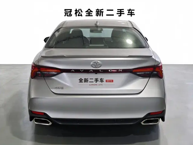 Toyota Avalon — Фото автомобиля 5