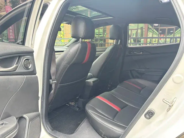 Honda Civic — Фото автомобиля 12