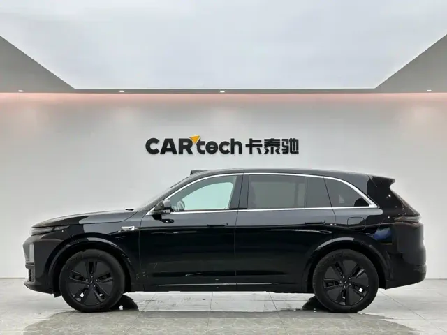 Li Auto L7 — Фото автомобиля 2