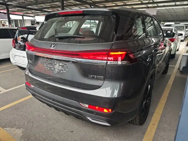 Changan CS75 — Фото автомобиля 6