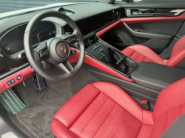 Porsche Panamera — Фото автомобиля 14