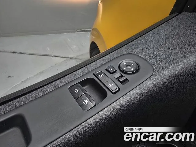 Hyundai Staria Staria L3.5 Школьный автобус — Фото автомобиля 18
