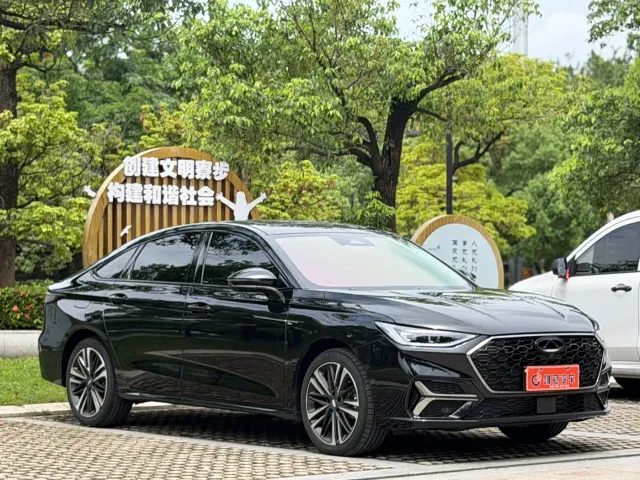 Chery Arrizo 8 PRO — Фото автомобиля 3