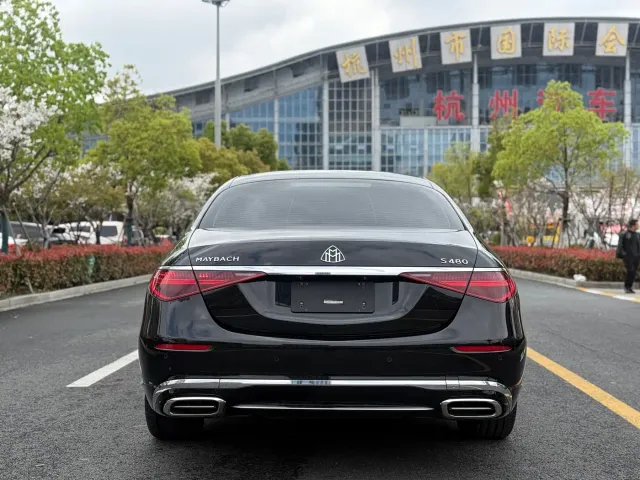 Mercedes-Benz Maybach S-Class — Фото автомобиля 15