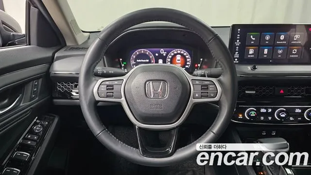 Honda Accord 1.5 Turbo — Фото автомобиля 13