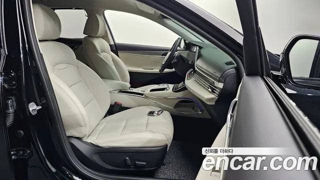 Hyundai Grandeur New — Фото автомобиля 16