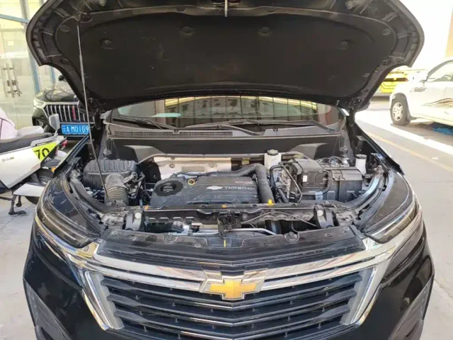 Chevrolet Equinox — Фото автомобиля 19