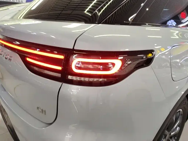 Leapmotor C11 — Фото автомобиля 7