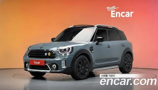 Фотография автомобиля — MINI Countryman