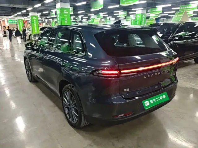 Leapmotor C10 — Фото автомобиля 4
