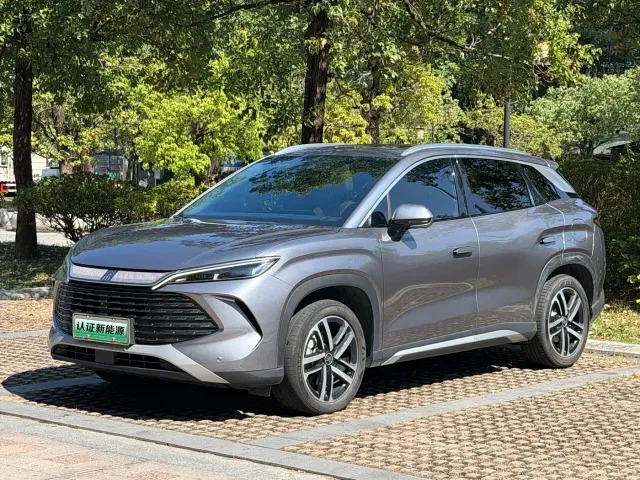 Фотография автомобиля — BYD Song L DM-i