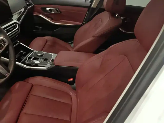 BMW 3 Series — Фото автомобиля 14