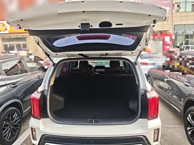 Kia Sportage — Фото автомобиля 14