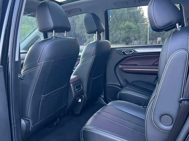 GAC Trumpchi M6 — Фото автомобиля 8
