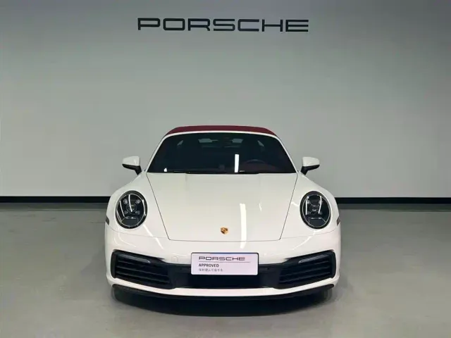 Porsche 911 — Фото автомобиля 2