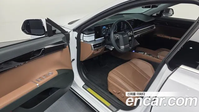 Hyundai Grandeur GN7 — Фото автомобиля 15