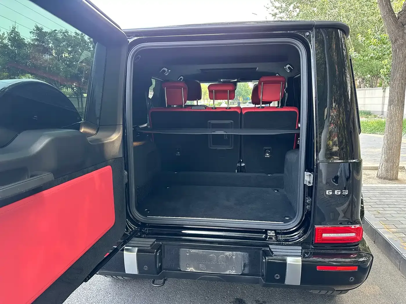 Mercedes-Benz Mercedes-Benz G-Class AMG 2022 AMG G 63 — Фото автомобиля 15