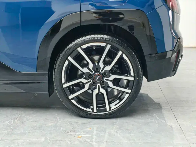 MINI Electric ACEMAN — Фото автомобиля 19