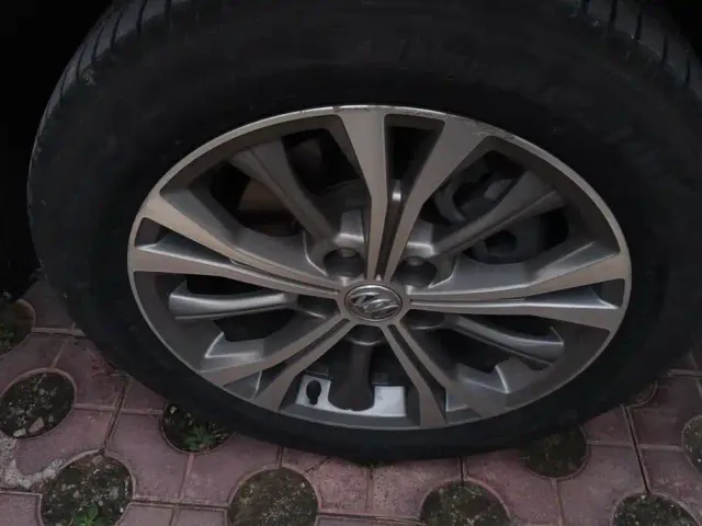 Buick Envision Plus — Фото автомобиля 6