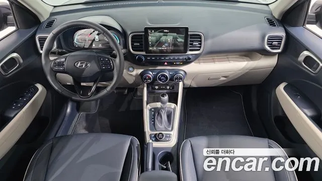 Hyundai Venue — Фото автомобиля 10