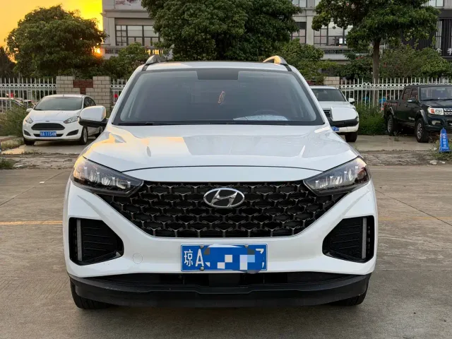 Hyundai ix35 — Фото автомобиля 2