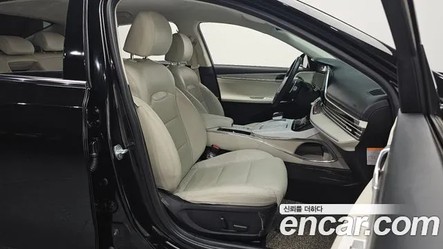 Hyundai Grandeur (New) Hybrid — Фото автомобиля 15