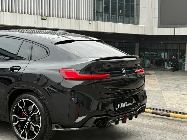 BMW X4 M — Фото автомобиля 2