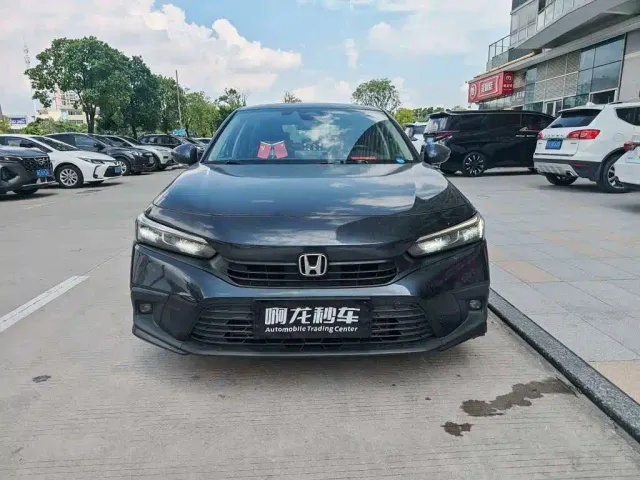 Honda Civic — Фото автомобиля 2