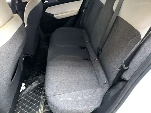 Geely Geometry E Firefly — Фото автомобиля 16
