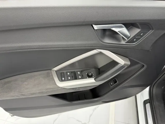 Audi Q3 — Фото автомобиля 13
