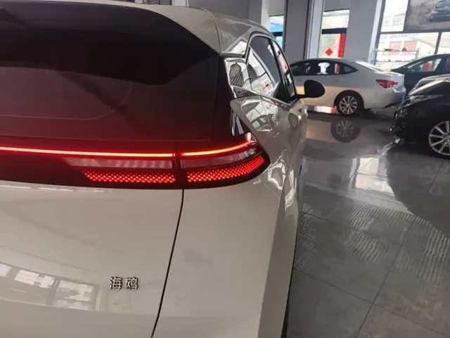 BYD Seagull — Фото автомобиля 7