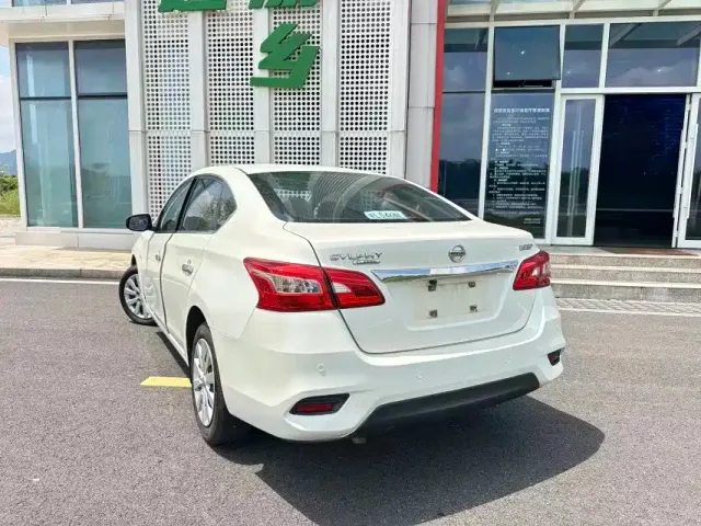 Nissan Sylphy — Фото автомобиля 3