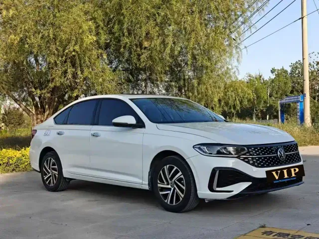 Volkswagen Lavida — Фото автомобиля 3